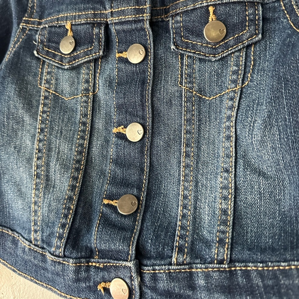 Toddler size Jean Jacket, 18-24 month, super cute! - Picture 2 of 8